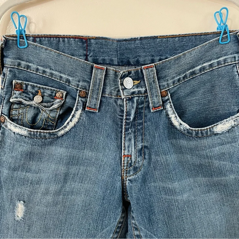 True Religion Men’s flared jeans (Size: 30X33)
